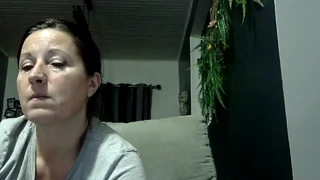 feline27 online show from 11/27/25, 10:01