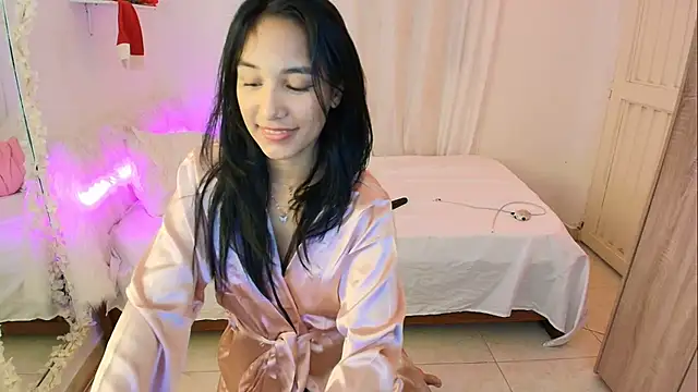 Nanami 19 online show from 12/14/25, 08:35