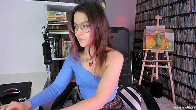 icefroqq online show from 01/31/25, 06:36