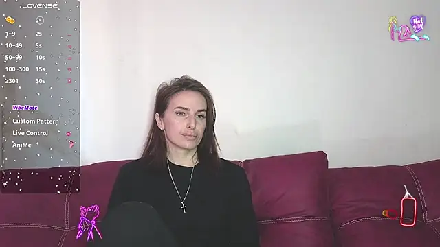 xx adrihanna xx online show from 04/15/26, 07:15