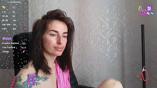 xx adrihanna xx online show from 05/20/26, 05:35