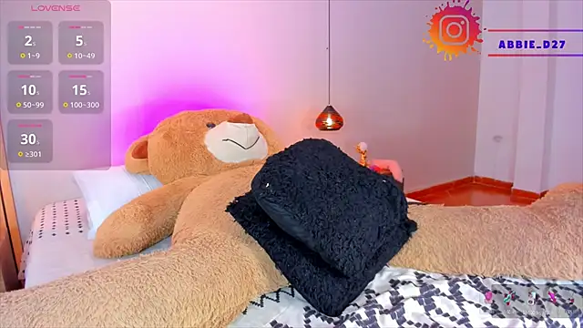 AbbieEdmond online show from 03/11/25, 07:26