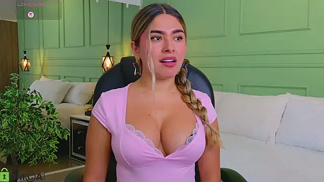 kataliina   online show from 03/25/26, 12:00