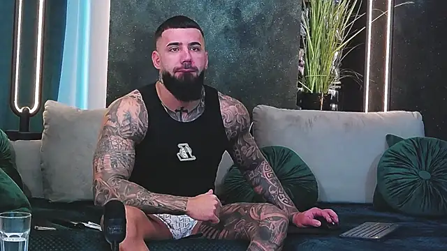 masterkingofmusclee online show from 01/13/25, 06:16