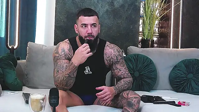 masterkingofmusclee online show from 01/17/25, 06:47