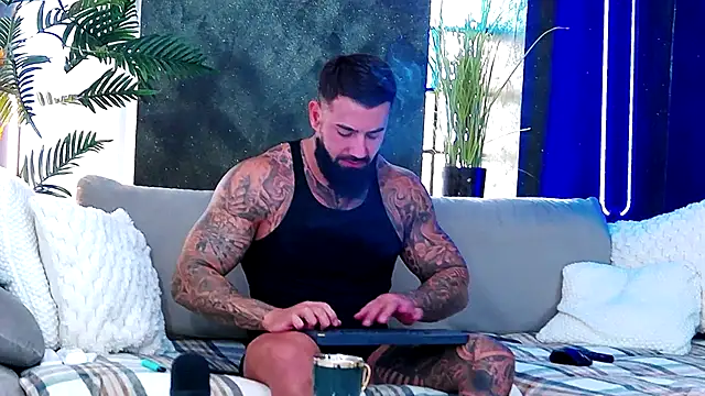 masterkingofmusclee online show from 09/24/25, 07:12