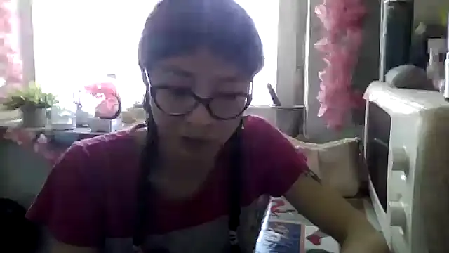 CarlyJoy online show from 10/16/25, 08:37