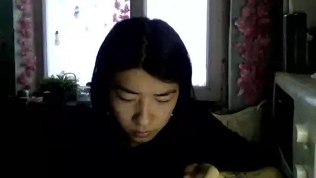 CarlyJoy online show from 12/21/25, 11:06