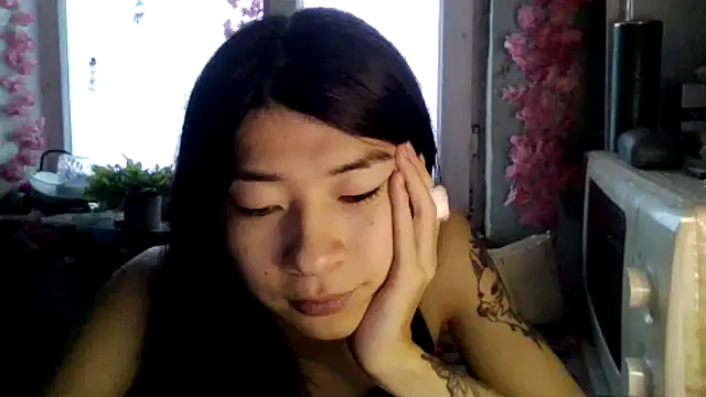 CarlyJoy online show from 01/07/26, 11:45