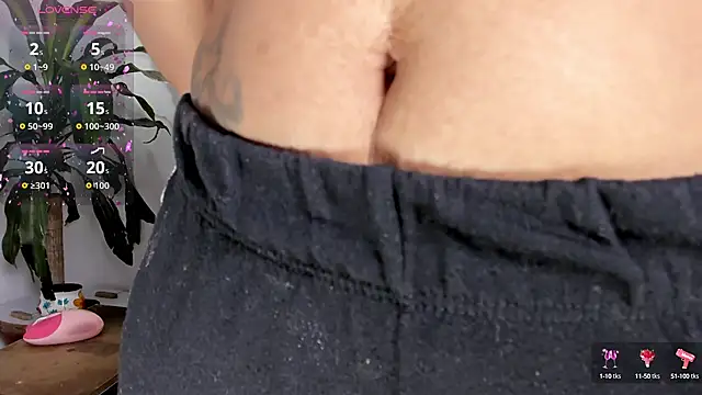 im amber online show from 09/10/25, 01:22