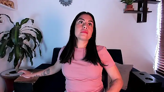 im amber online show from 04/20/26, 12:52