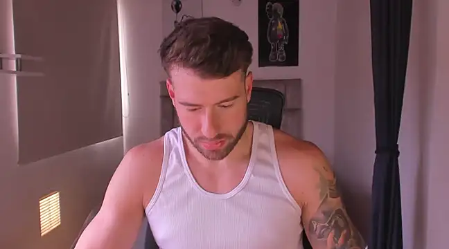 Snapshot of paul_rogerr chatting on 03/02/25, 08:40 paul rogerr online show from 03/02/25, 08:40