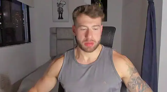 Snapshot of paul_rogerr chatting on 03/22/25, 11:31 paul rogerr online show from 03/22/25, 11:31