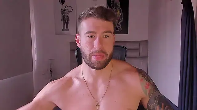 Snapshot of paul_rogerr chatting on 11/04/25, 12:48 paul rogerr online show from 11/04/25, 12:48