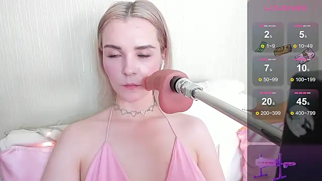 Kaya Devis online show from 03/11/25, 07:58