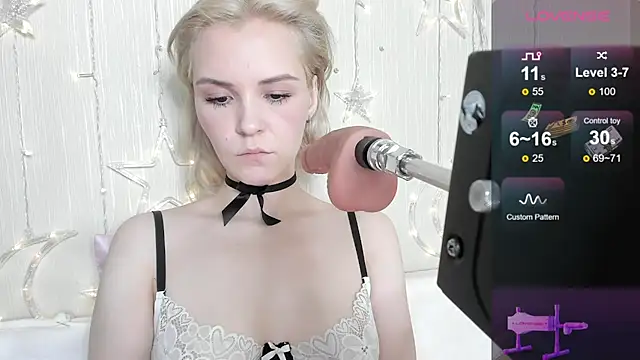 Kaya Devis online show from 03/30/26, 04:35