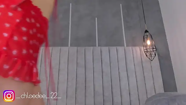 Snapshot of chloe_d chatting on 01/11/25, 10:29 chloe d online show from 01/11/25, 10:29