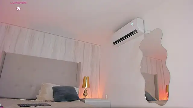 chloe d online show from 03/11/26, 05:57