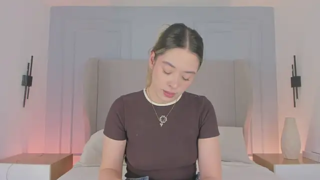 chloe d online show from 06/01/26, 01:02