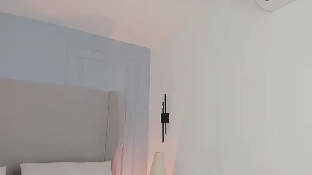 chloe d online show from 06/05/26, 12:44