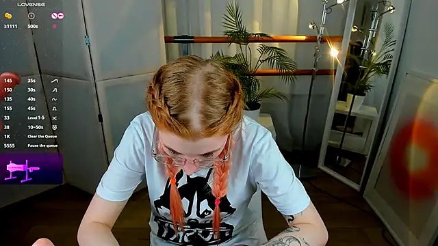 Mira  Blush online show from 01/23/25, 03:05