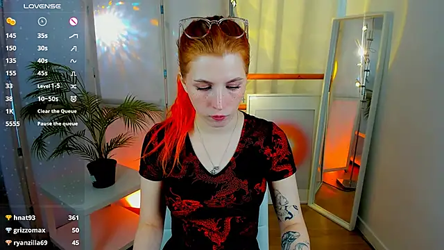 Mira  Blush online show from 02/28/25, 09:58