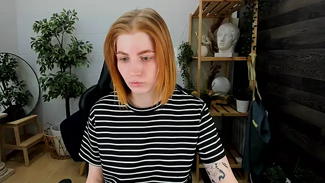 Mira  Blush online show from 03/15/25, 06:25