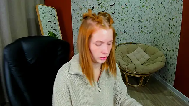 Mira  Blush online show from 10/23/25, 01:32