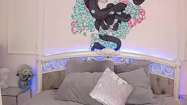 CrissyTaylor online show from 12/08/24, 03:43