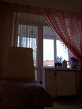 Snapshot of stiflers_momy chatting on 12/21/25, 10:33 stiflers momy online show from 12/21/25, 10:33