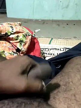 Snapshot of SILENT_FUCKER_01 chatting on 01/11/25, 09:57 SILENT FUCKER 01 online show from 01/11/25, 09:57