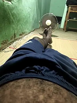 SILENT FUCKER 01 online show from 03/29/26, 10:15