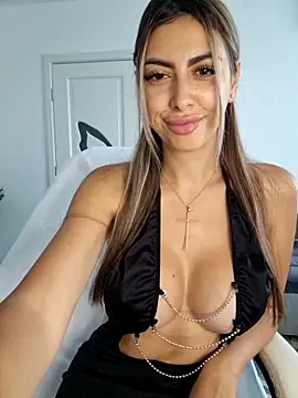 Snapshot of Flower_Pow3r chatting on 09/09/25, 05:07 Flower Pow3r online show from 09/09/25, 05:07