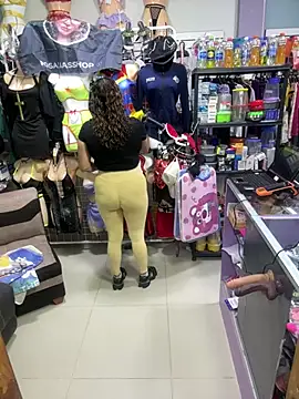 ROSALIALUCY online show from 06/21/26, 11:46