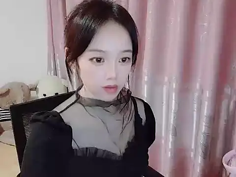 wwcc123 online show from 11/06/25, 02:18