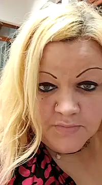 ducicsajsziii online show from 12/16/24, 07:54