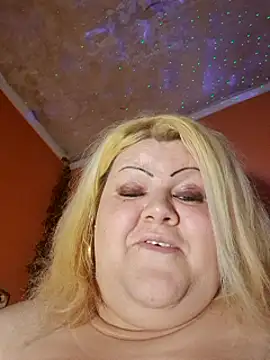 ducicsajsziii online show from 01/09/25, 02:07