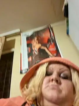 ducicsajsziii online show from 03/14/25, 05:57