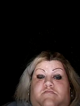 ducicsajsziii online show from 10/13/25, 05:24