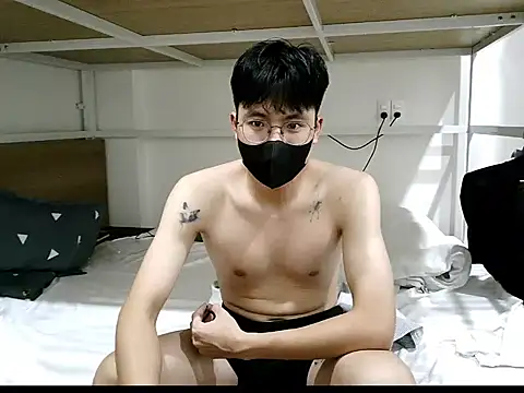 Gwencloudy online show from 11/05/25, 05:13