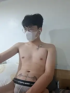 Gwencloudy online show from 04/02/26, 04:26