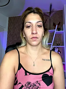 sofiah  online show from 01/06/26, 07:12