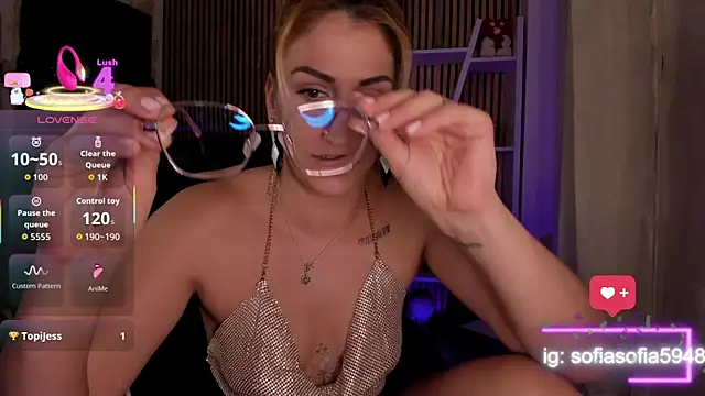 sofiah  online show from 02/12/26, 05:52