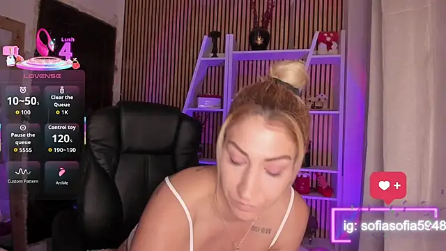 sofiah  online show from 02/18/26, 05:42