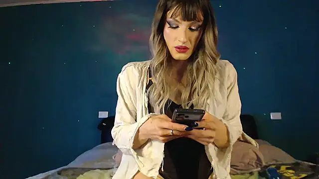 Karendolly  8 online show from 04/05/26, 06:27