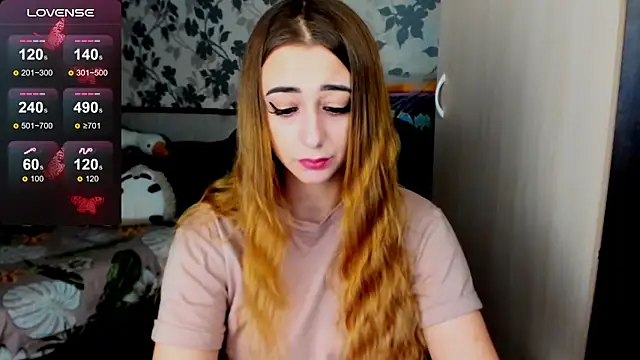 Snapshot of weakness4u chatting on 03/11/25, 02:54 weakness4u online show from 03/11/25, 02:54