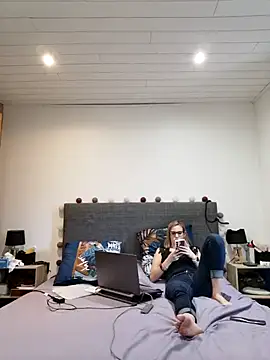 Snapshot of Madame_Callie chatting on 07/15/26, 01:38 Madame Callie online show from 07/15/26, 01:38