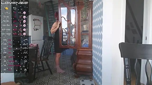 RubyLynxx online show from 10/21/25, 06:47