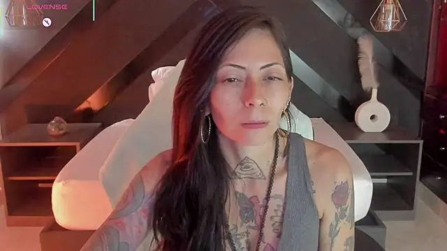 dark gotica online show from 02/14/26, 07:32