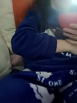 Snapshot of bruna_safadinhaa chatting on 03/11/26, 04:46 bruna safadinhaa online show from 03/11/26, 04:46